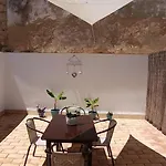 Lägenhet Pale Cream Jerez de la Frontera