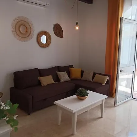 Apartment Pale Cream