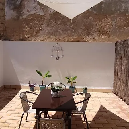 Daire Pale Cream Jerez de la Frontera