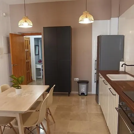 Apartment Pale Cream Jerez de la Frontera