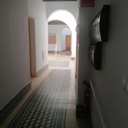 Pale Cream Daire Jerez de la Frontera